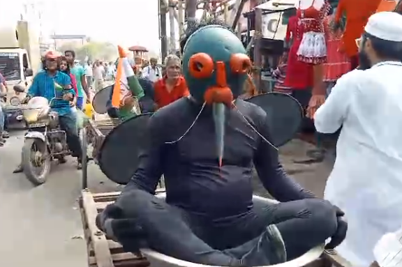 ডেঙ্গু মোকাবিলায়