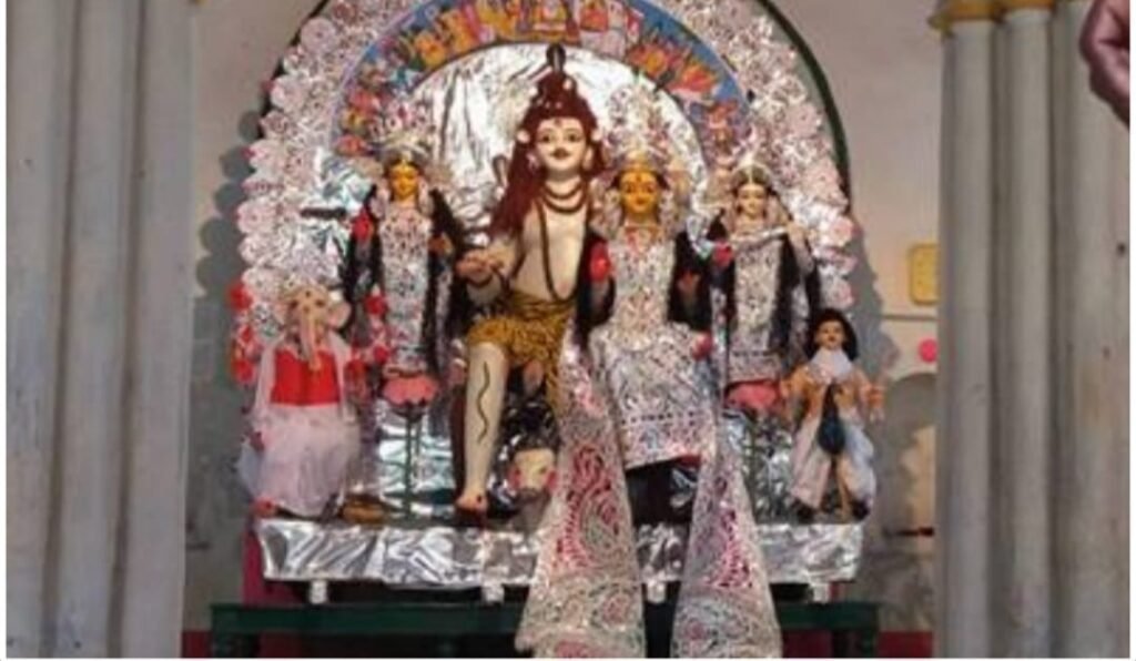 বাড়ি