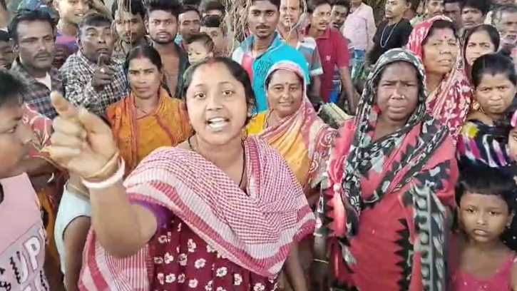 ডিলারকে