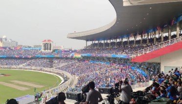 ইডেনে