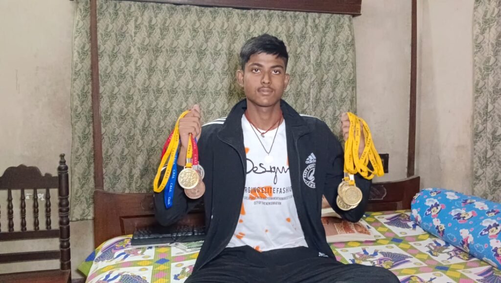 জয়ী