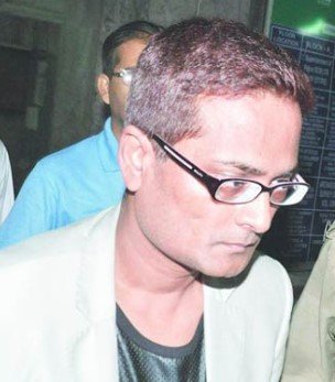 এজলাসে