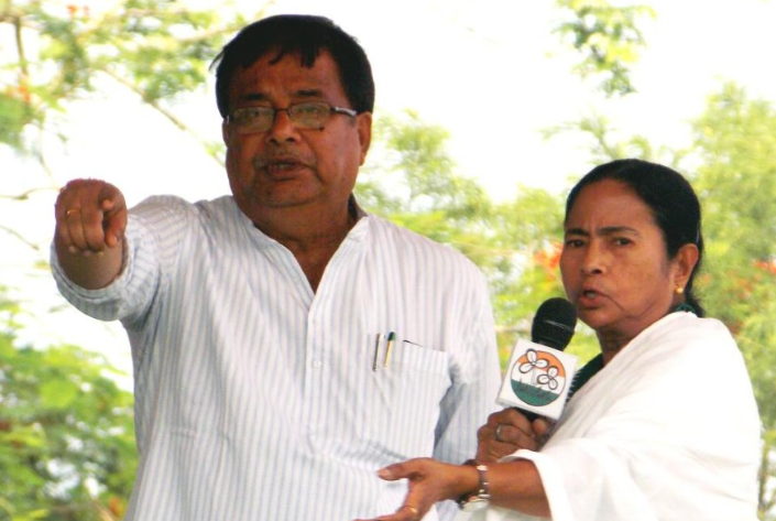 পুলিশে