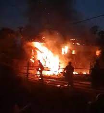 আগুনে