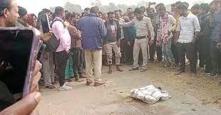 নিজেদের
