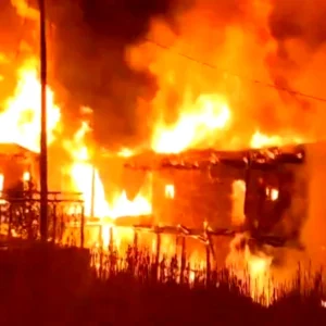fire-in-mumbai-slums
