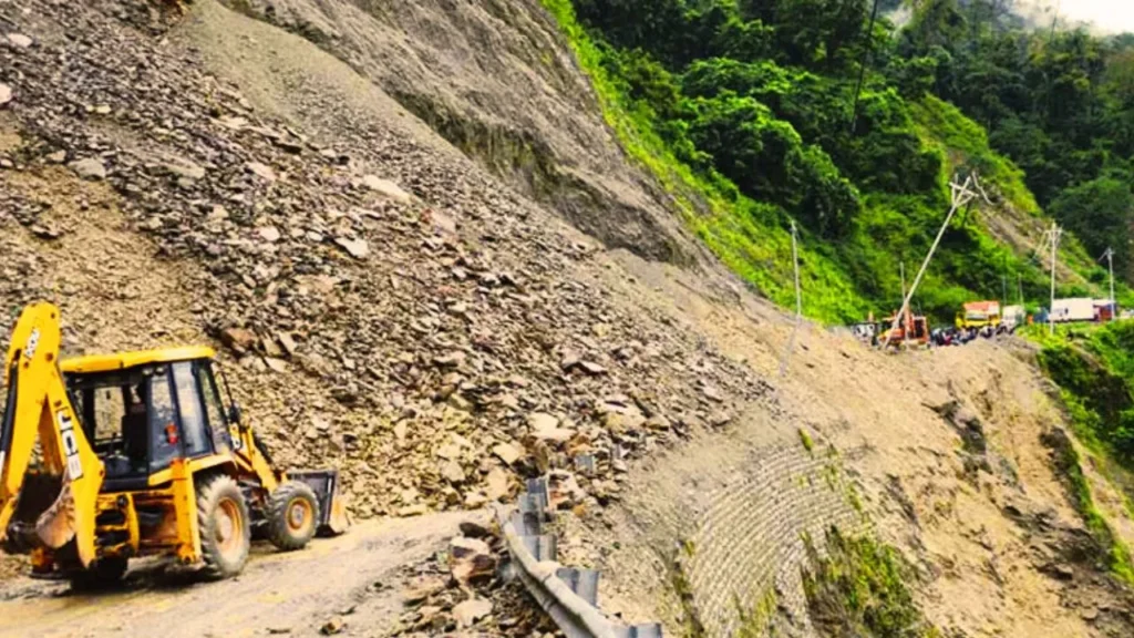 National highway number 10 was opened!