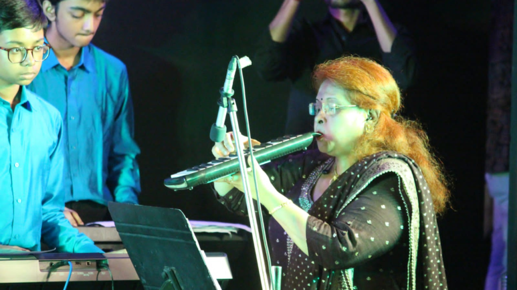 sanoli sen musical program