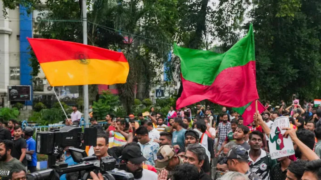youth-bharati-derby-east-bengal-mohun-bagan-protest