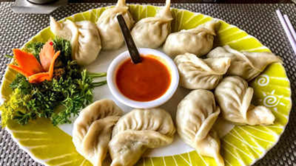 মোমো