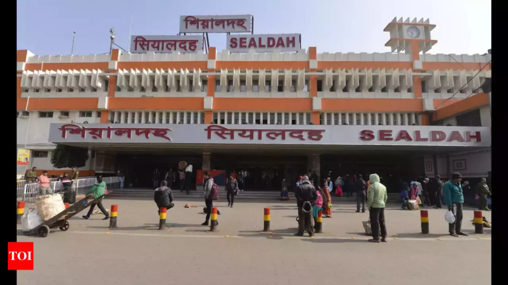 শিয়ালদহ স্টেশন