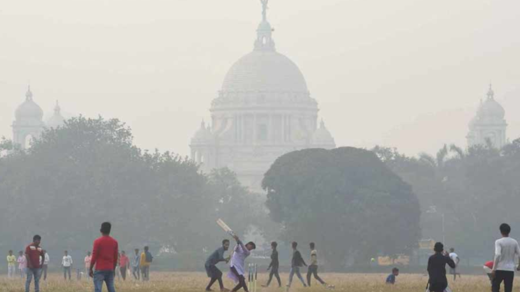 শীতের আভাস