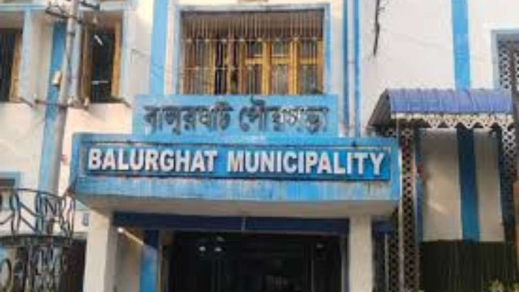 বালুরঘাট পুরসভার অ্যাকাউন্ট থেকে ১৪ লাখ টাকা উধাও