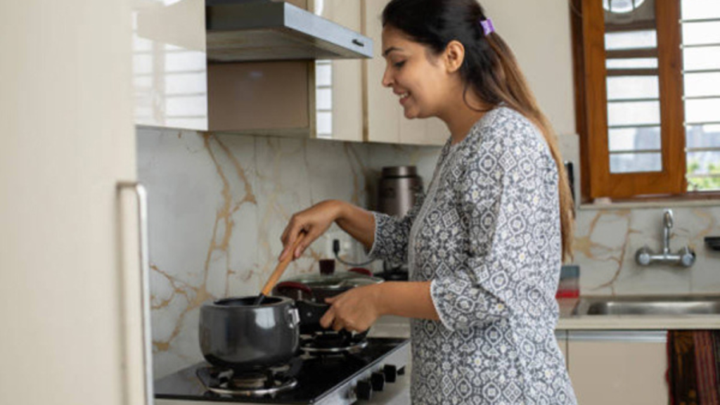 গ্যাসের খরচ কমানোর সহজ টিপস