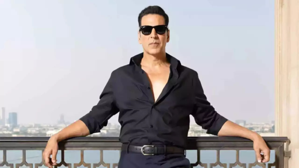 অক্ষয় কুমারের চোখে গুরুতর চোট