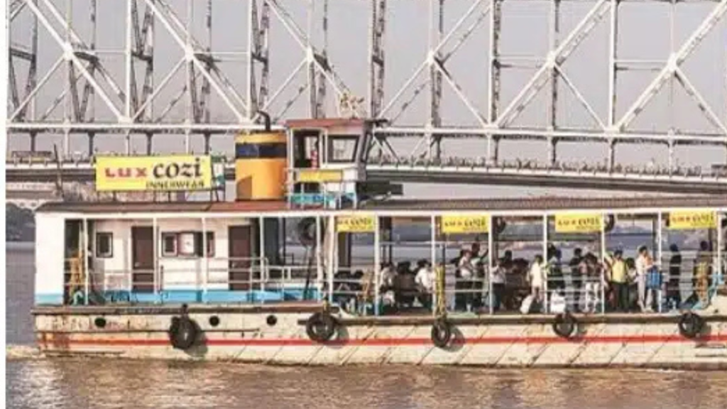কলকাতায় চালু হল প্রথম বিদ্যুৎচালিত ভেসেল