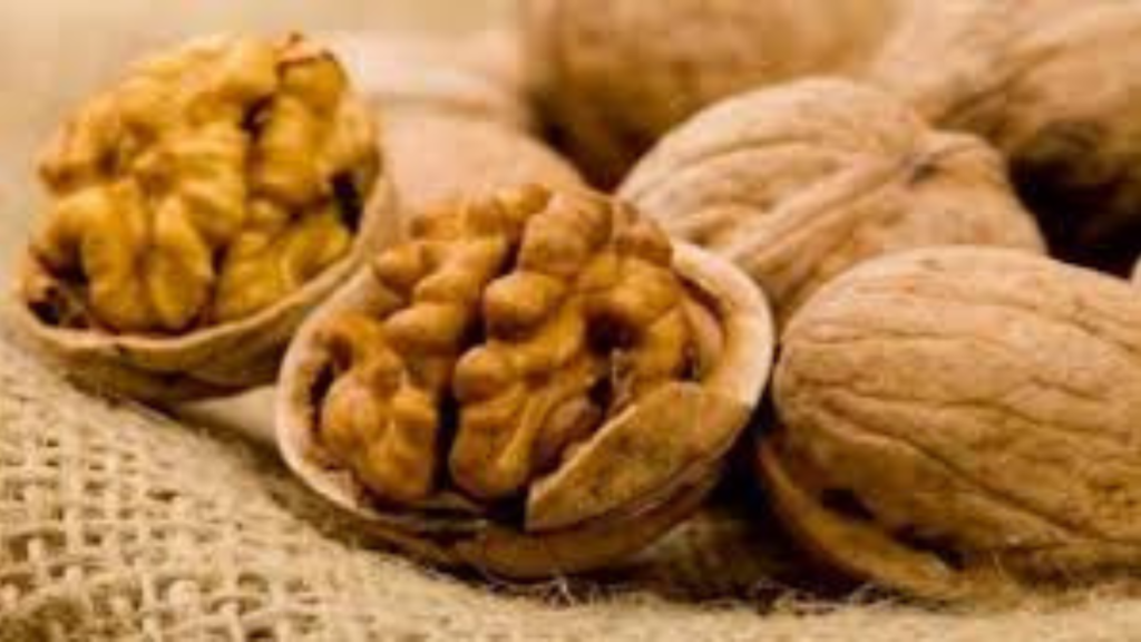 ভিটামিন ডি সমৃদ্ধ এই ৫টি ড্রাই ফ্রুটস আপনার হাড় শক্ত ও মজবুত করবে