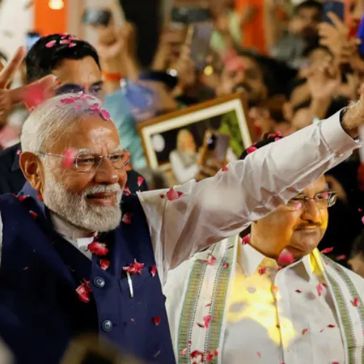 দিল্লি নির্বাচনে বিজেপির জয়: বাংলায় আসতে পারে নতুন পরিবর্তন