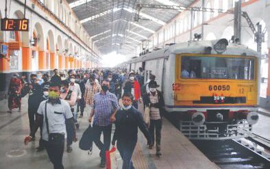 platforms-sealdah-station