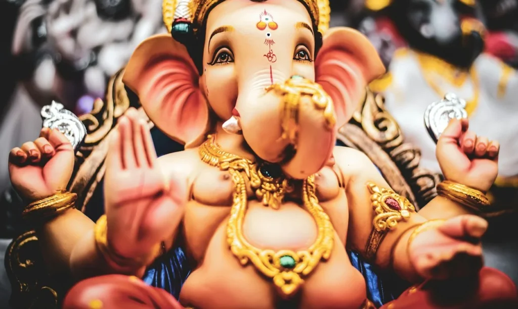 four hands shree ganesh