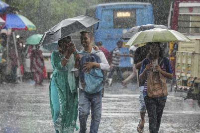 1722425756_rain-kolkata.jpg